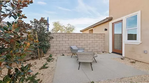 Exterior - 41814 Chianti Ct, Palmdale, CA 93551 photo 3 of 9