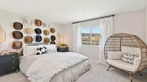 Bedroom - 41814 Chianti Ct, Palmdale, CA 93551 photo 12 of 16
