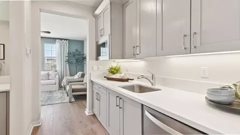 Kitchen - 41814 Chianti Ct, Palmdale, CA 93551 photo 6 of 10