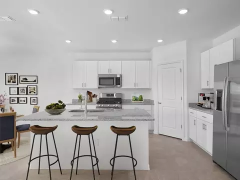 Kitchen - 13610 Cornerstone Way, Parrish, FL 34219 photo 1 of 15