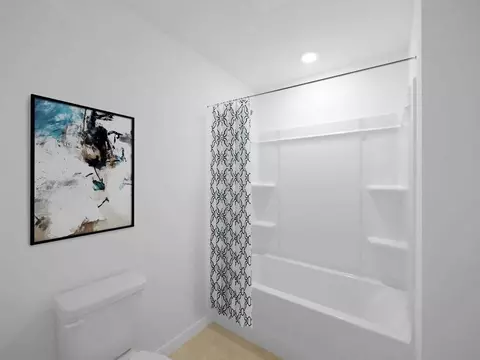 Bath - 13610 Cornerstone Way, Parrish, FL 34219 photo 3 of 11