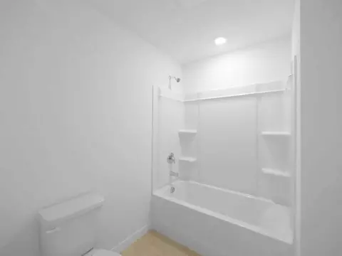 Bath - 13610 Cornerstone Way, Parrish, FL 34219 photo 7 of 11