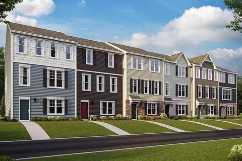 25 National St, Ranson, WV 25438
