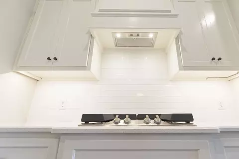 Kitchen - 701 Still Mdws, Guthrie, OK 73044 photo 12 of 15