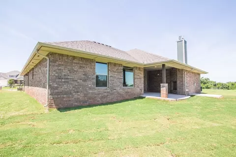 Exterior - 701 Still Mdws, Guthrie, OK 73044 photo 24 of 31