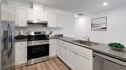 Kitchen - 51775 Jubilee Pine Dr, La Pine, OR 97739 photo 2 of 4