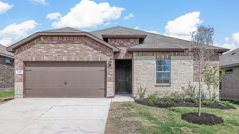 400 Sunday Silence Way, Granbury, TX 76049