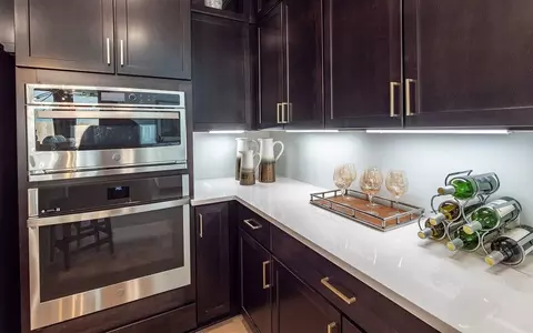 Kitchen - 7904 Pine St, Fairview, TN 37062 photo 3 of 11