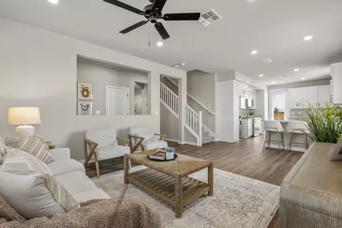 Entry Way - 1127 Goffey Cir, Galt, CA 95632 photo 1 of 3