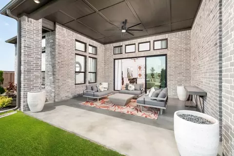 Exterior - 4675 Bridgewood Dr, Spring, TX 77386 photo 2 of 2