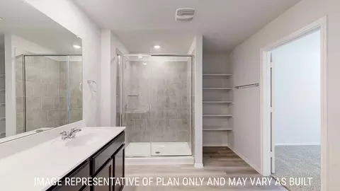 Bath - 2829 Skinner Dr, Lorena, TX 76655 photo 1 of 8