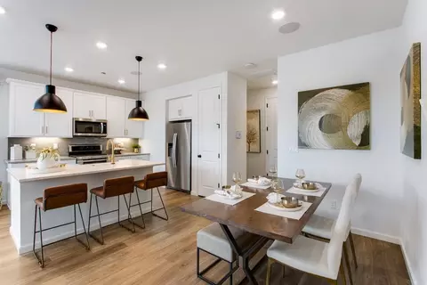 Dining - 15500 W 93rd Pl, Arvada, CO 80007 photo 2 of 3