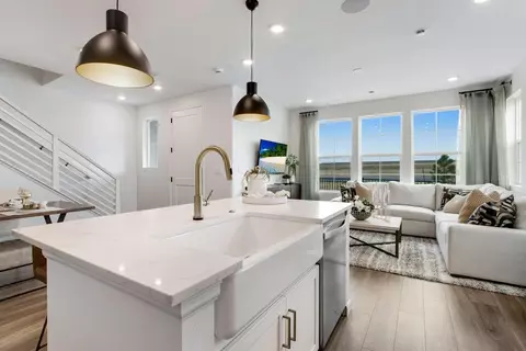 Kitchen - 15500 W 93rd Pl, Arvada, CO 80007 photo 6 of 6