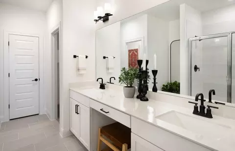 Bath - 13304 Cuchillo Path, Manor, TX 78653 photo 1 of 1
