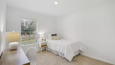 Bedroom - 5290 Berry Bay Ave, Wimauma, FL 33598 photo 9 of 21