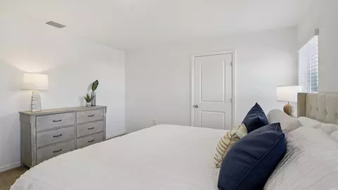Bedroom - 5290 Berry Bay Ave, Wimauma, FL 33598 photo 2 of 21
