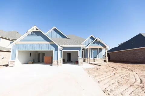11117 NW 90th St, Yukon, OK 73099