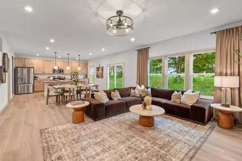 Living - 175 Westwoods Rd, Wright City, MO 63390 photo 6 of 11