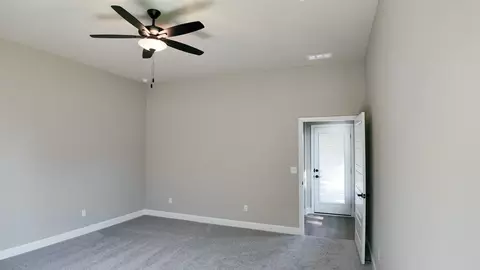 Bedroom - 8523 Pickering St, Lenexa, KS 66227 photo 3 of 5