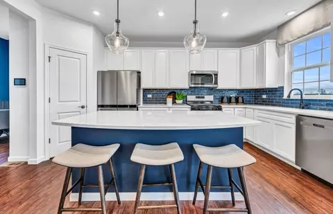 Kitchen - 12823 S Vicarage Dr, Plainfield, IL 60585 photo 1 of 5