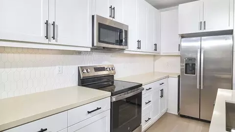 16583 Bottlebrush Ln #2, Fontana, CA 92336