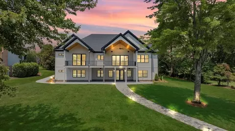 Sanctuary Bay Drive, Penhook, VA 24137