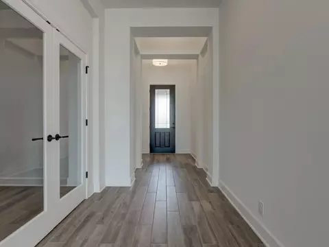 113 Annette Dr, Castroville, TX 78009