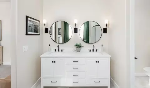 Bath - 1166 Mazzini Rd, Paso Robles, CA 93446 photo 1 of 3