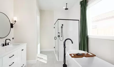Bath - 1166 Mazzini Rd, Paso Robles, CA 93446 photo 3 of 3