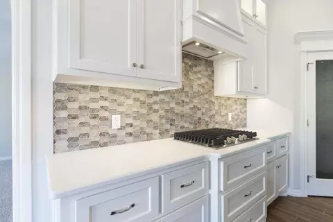 Kitchen - 2800 Heather Hvn, Moore, OK 73160 photo 13 of 19