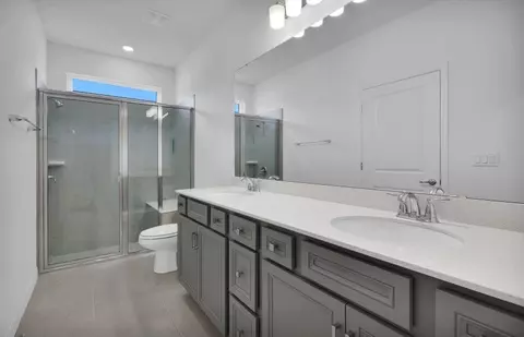 Bath - 409 Blind Oak Cir, Saint Augustine, FL 32095 photo 2 of 2