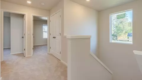 Entry Way - 3341 Eden Way, Eugene, OR 97404 photo 2 of 3