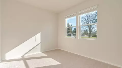 Bedroom - 3341 Eden Way, Eugene, OR 97404 photo 1 of 13