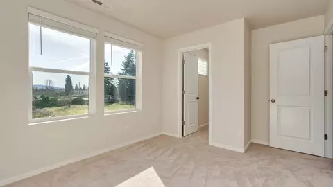 Bedroom - 3341 Eden Way, Eugene, OR 97404 photo 2 of 13