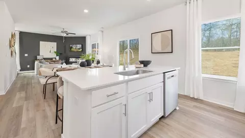 Kitchen - 552 Dazzle Loop, Newton, NC 28658 photo 5 of 7