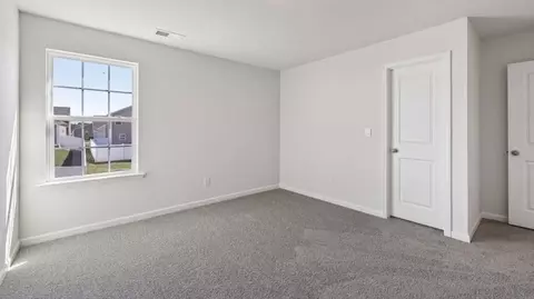 Bedroom - 552 Dazzle Loop, Newton, NC 28658 photo 7 of 15