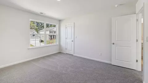 Bedroom - 552 Dazzle Loop, Newton, NC 28658 photo 4 of 15