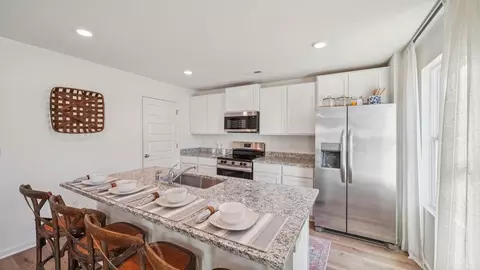 Kitchen - 18542 Trinity Dr, Vance, AL 35490 photo 1 of 5