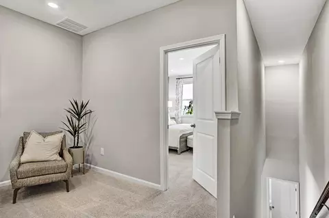Entry Way - 148 Woods Ln, Saint Augustine, FL 32092 photo 4 of 7