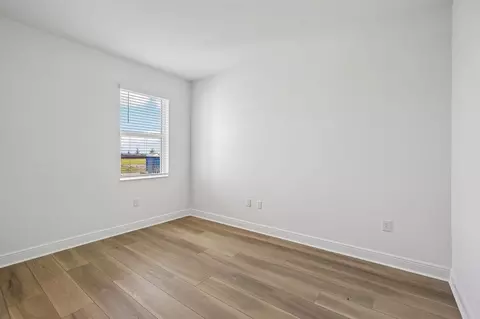 Bedroom - 9246 Deep Horizon Loop, Parrish, FL 34219 photo 7 of 11