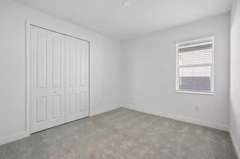 Bedroom - 9246 Deep Horizon Loop, Parrish, FL 34219 photo 9 of 11