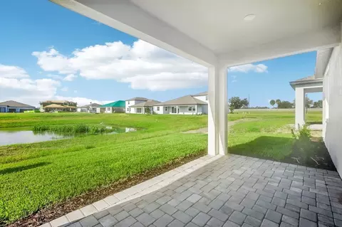 Exterior - 9246 Deep Horizon Loop, Parrish, FL 34219 photo 4 of 6