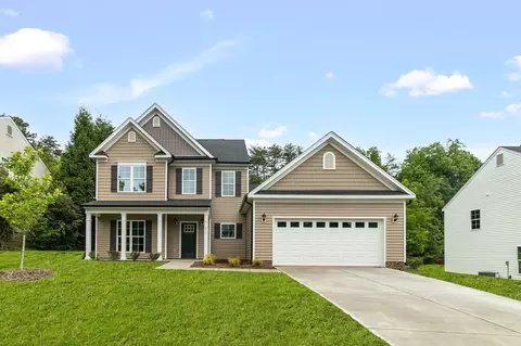 212 Oakmont Ct, King, NC 27021
