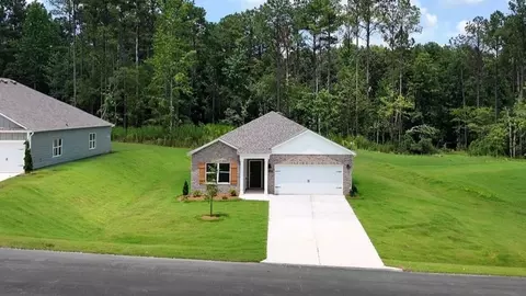 5457 Shady Maple Dr, Bessemer, AL 35022