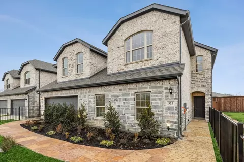 525 Sandiford Ct, Mansfield, TX 76063