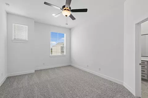 Bedroom - 520 Red Cascade Trl, Willis, TX 77318 photo 5 of 7