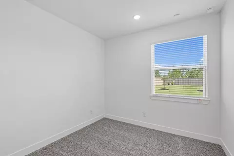 Bedroom - 520 Red Cascade Trl, Willis, TX 77318 photo 3 of 7