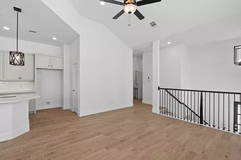 Living - 520 Red Cascade Trl, Willis, TX 77318 photo 4 of 5