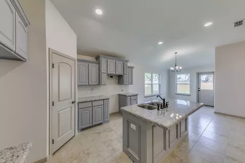 Kitchen - 6016 Servando Dr, Laredo, TX 78046 photo 1 of 2