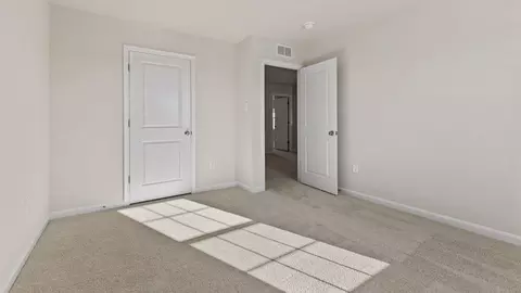 Bedroom - 1566 Bentstalk Dr, Frederick, MD 21703 photo 4 of 16